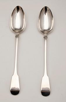 RAGUSKEDAR, ett par, silver, London 1831. Tot ca 243 gram.