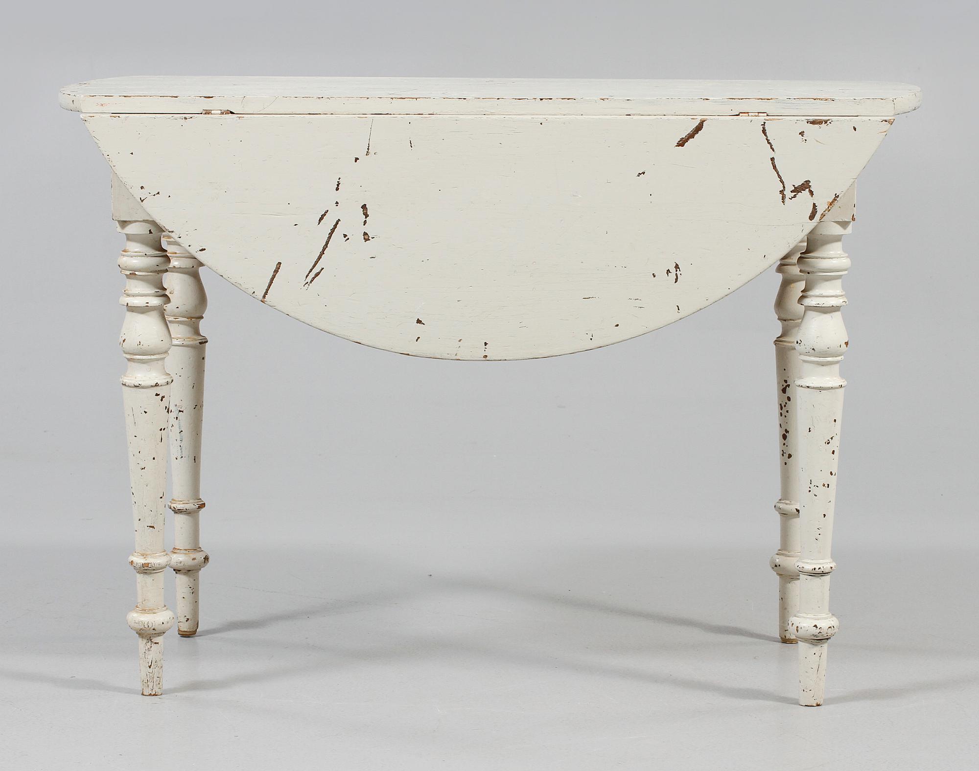 KLAFFBORD, nyrenässans, omkring sekelskiftet 1900.