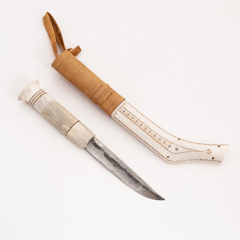 A reindeer horn knife by Anders Fankki, before 1965, signed.