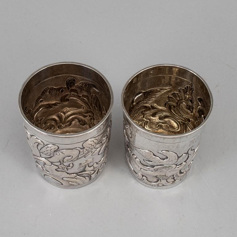 Two Russian 18th century silber beakers, unidentified makers mark, Moscow.