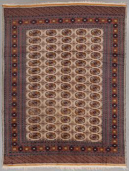 MATTA, old, Bochara, ca 290 x 214 cm.