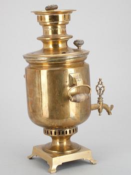 SAMOVAR, mässing, träskaft, Ryssland, Tula, 1800-tal.