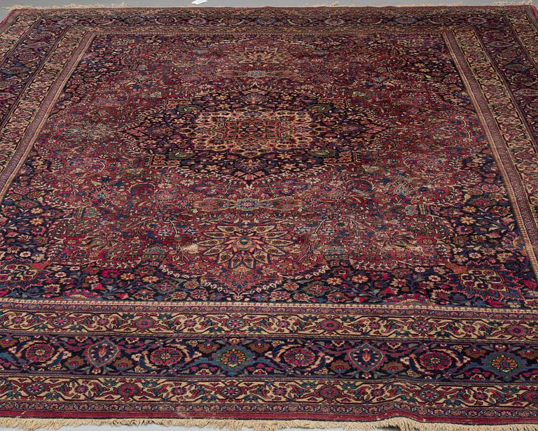 MATTA, semiantik Meshed, ca 433 x 239 cm.