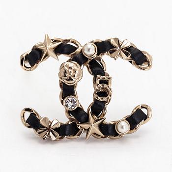 Chanel, brosch, 2020.
