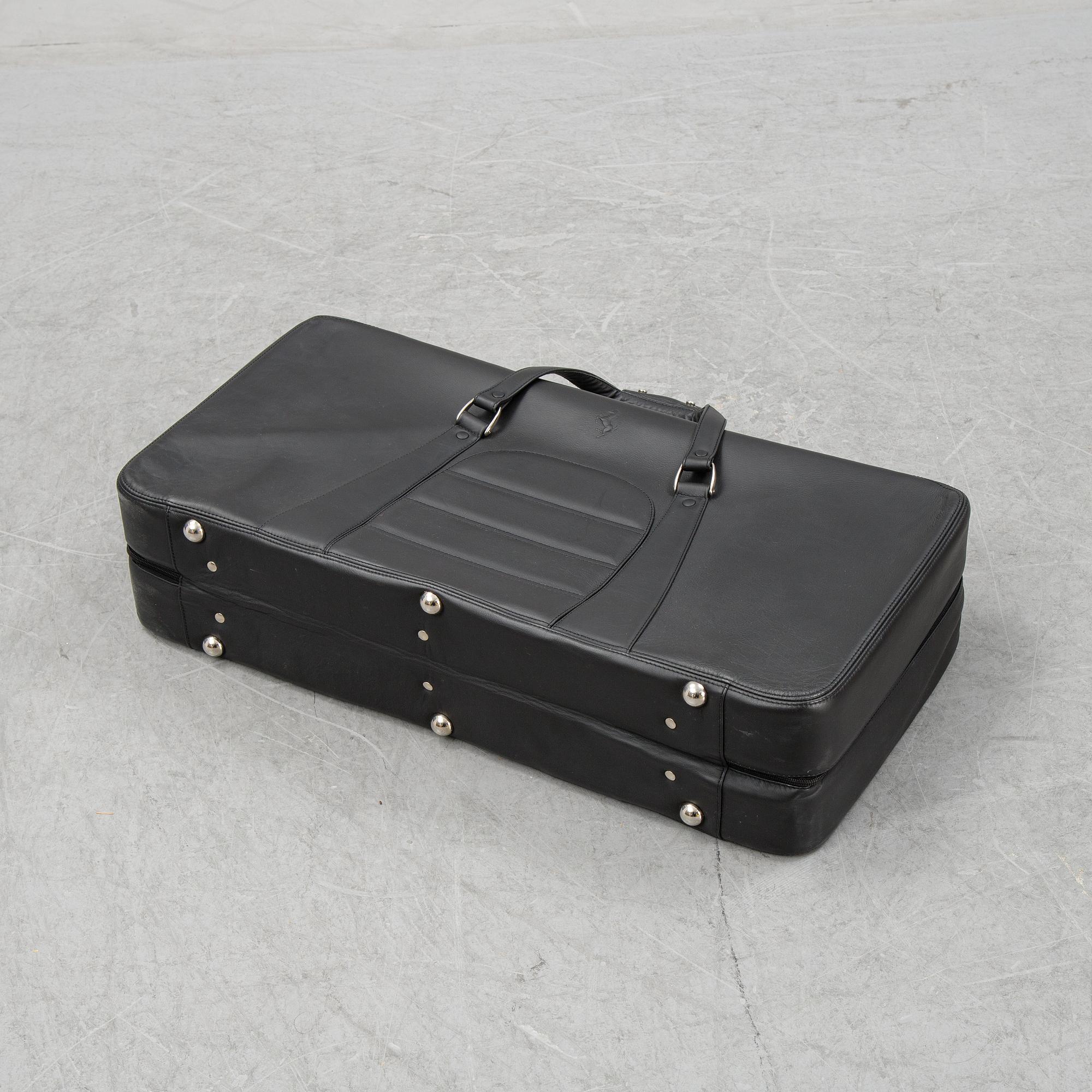 Five brack leather bags from Schedoni, Italy. For Ferrari 456.