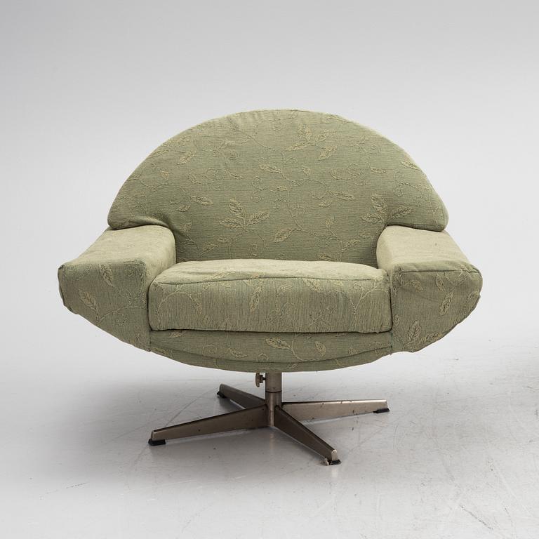 Johannes Andersen, sofa and armchair, "Capri", Trensum, second half of the 20th century.