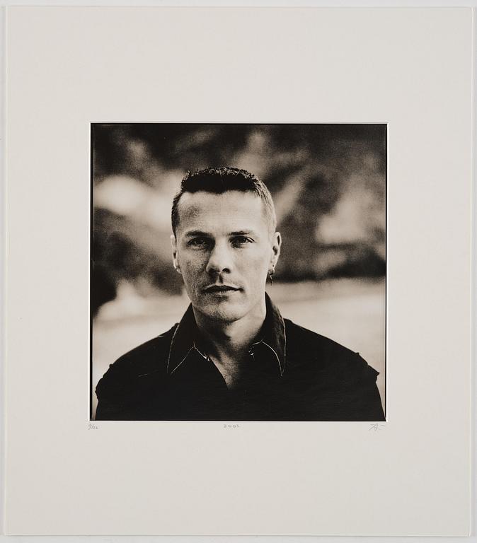 Anton Corbijn, "22:U2", 1982-2003.