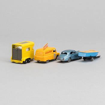 LESNEY MATCHBOX SERIES, 4 st, bland annat Bedford Evening News Van RW 42A-2.