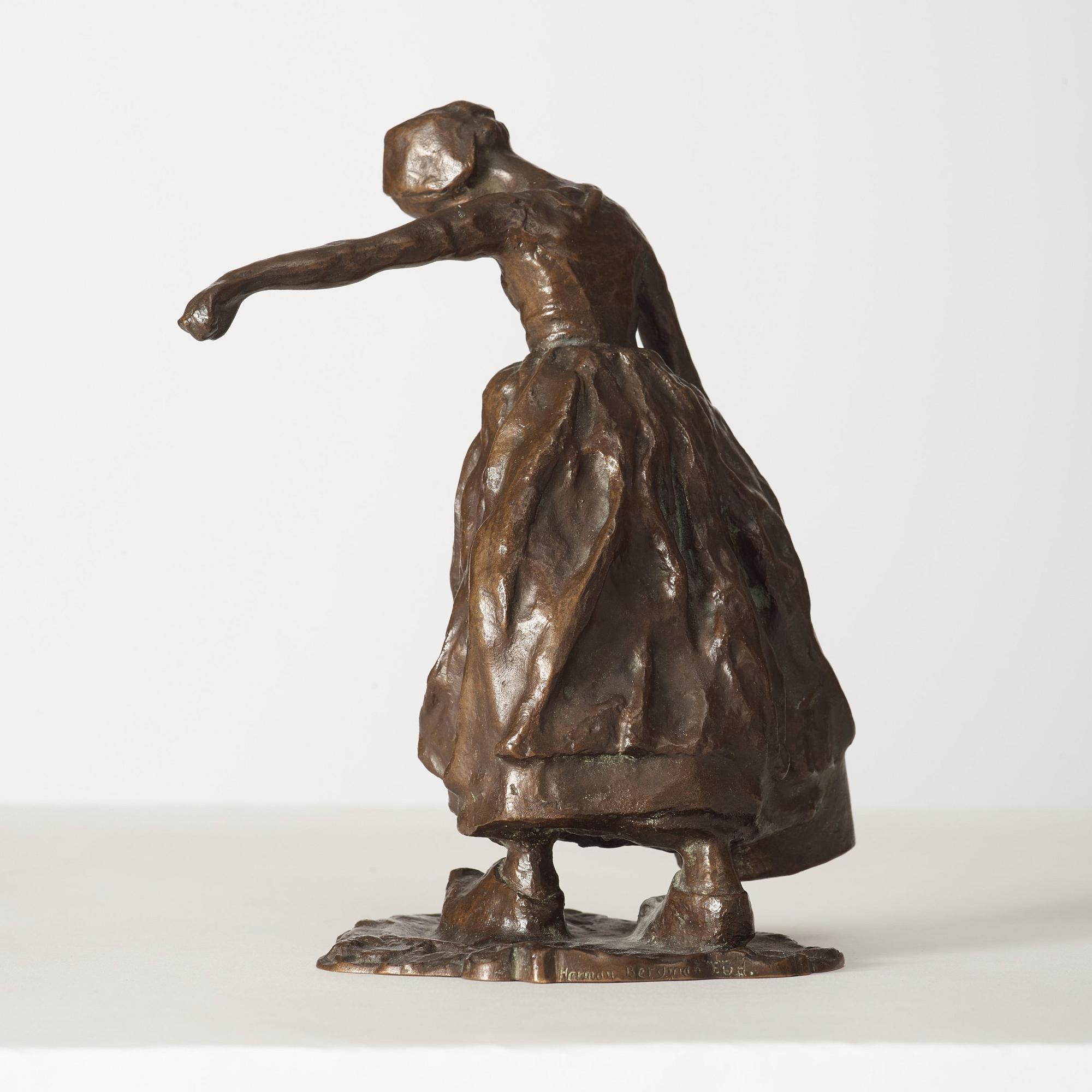 Carl Milles, Woman carrying water.