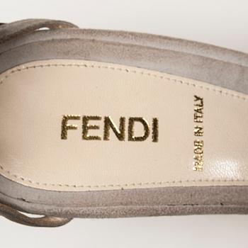 SKOR, Fendi.