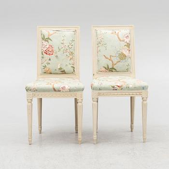 Dining group, Gustavian style, 11 pieces, second half of the 20th Century.
