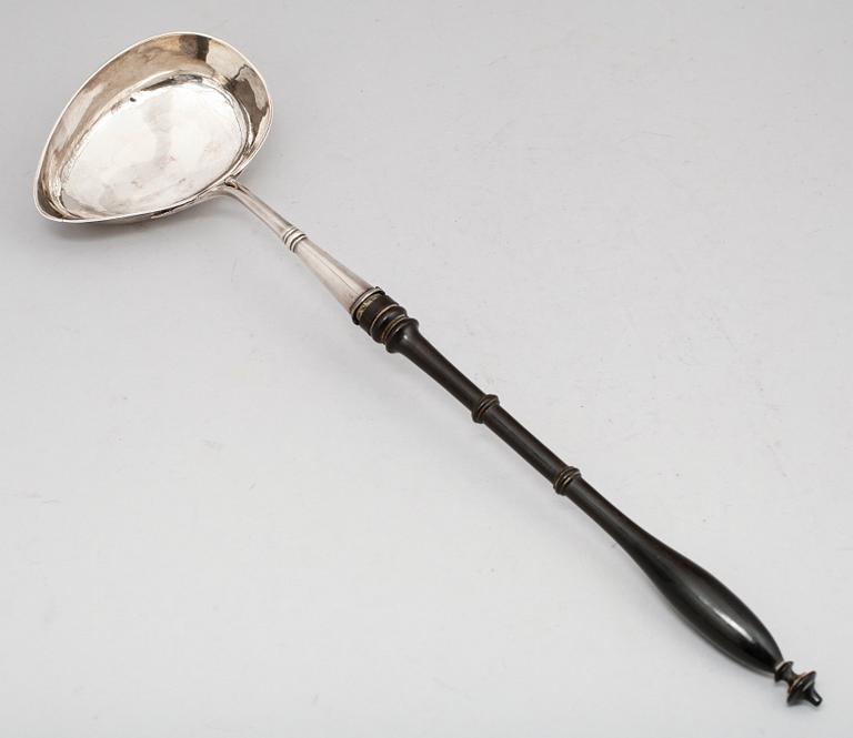 SOPPSLEV, silver, Ingemar Lilja, Karlskrona 1824.