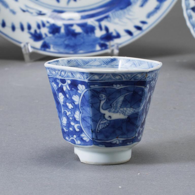 PARTI PORSLIN, 4 delar, Kina, Kangxi.