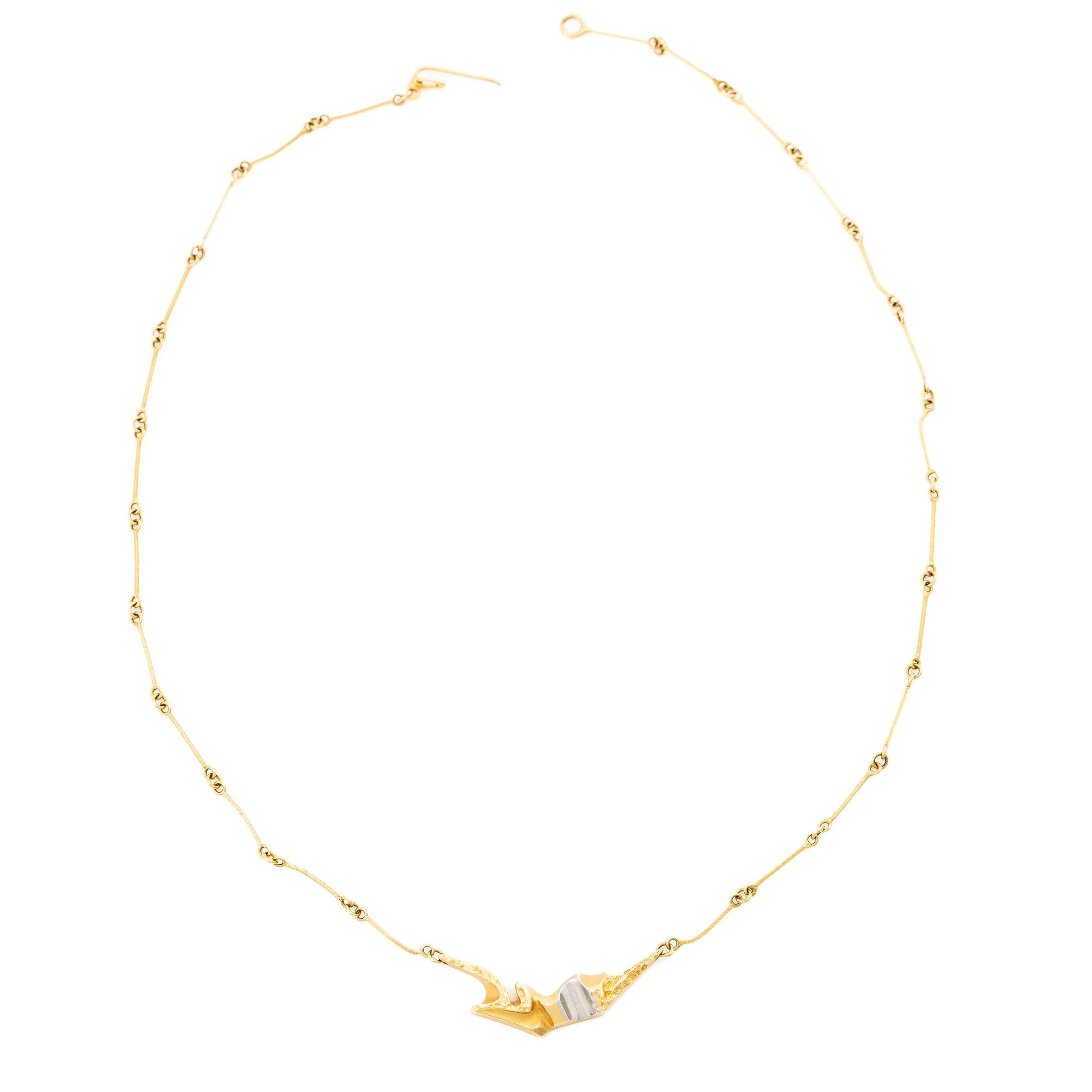Björn Weckström, necklace, “Jonathan”, 18K gold, platinum, Lapponia. Finland, 1995.