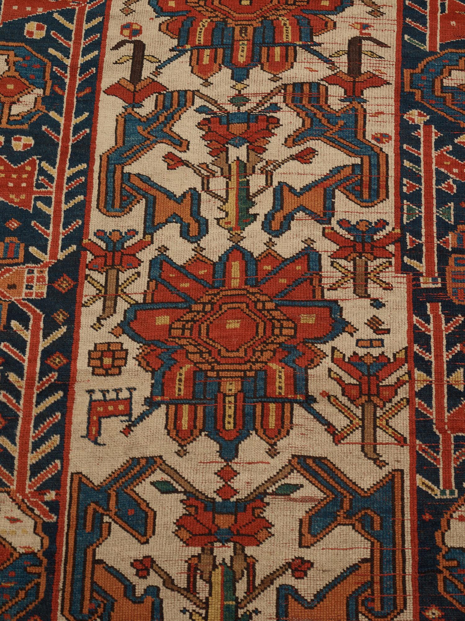 Gallerimatta, antik Azerbajdzjan, ca 292,5 x 121-124 cm.
