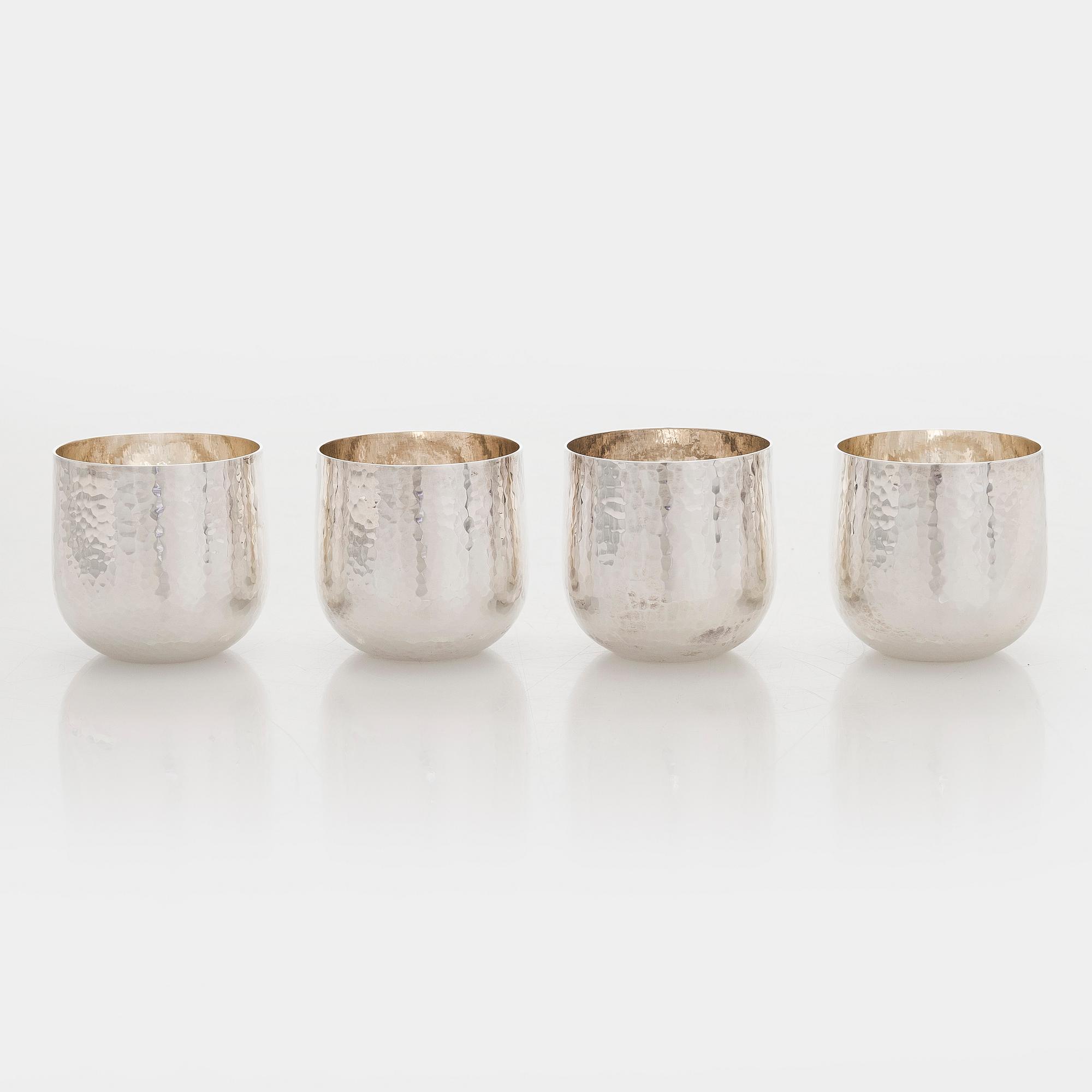 Tapio Wirkkala, Pikareita, 4 kpl, hopeaa, TW 469, Kultakeskus, Hämeenlinna 2004 ja 2005.