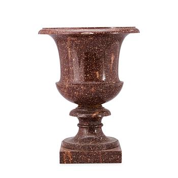 1684. A Swedish Empire first halft 19th century porphyry urn.