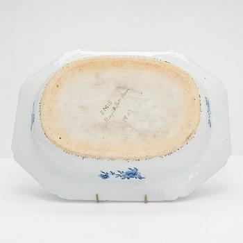 Skål, porslin, Kina, Jiaqing (1795-1820).