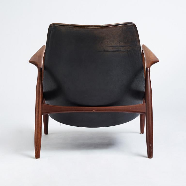 Ib Kofod Larsen, a black leather "Sälen" easy chair, Olof Perssons Fåtöljindustri (OPE), Sweden, 1950-60's.