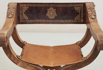 KARMSTOL, s.k. "Dantestol", nyrenässans, 1800-talets slut.