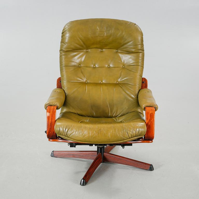 One 1970-/80´s lounge chair called "Gondol", G-design for Göte-Möbler in.
