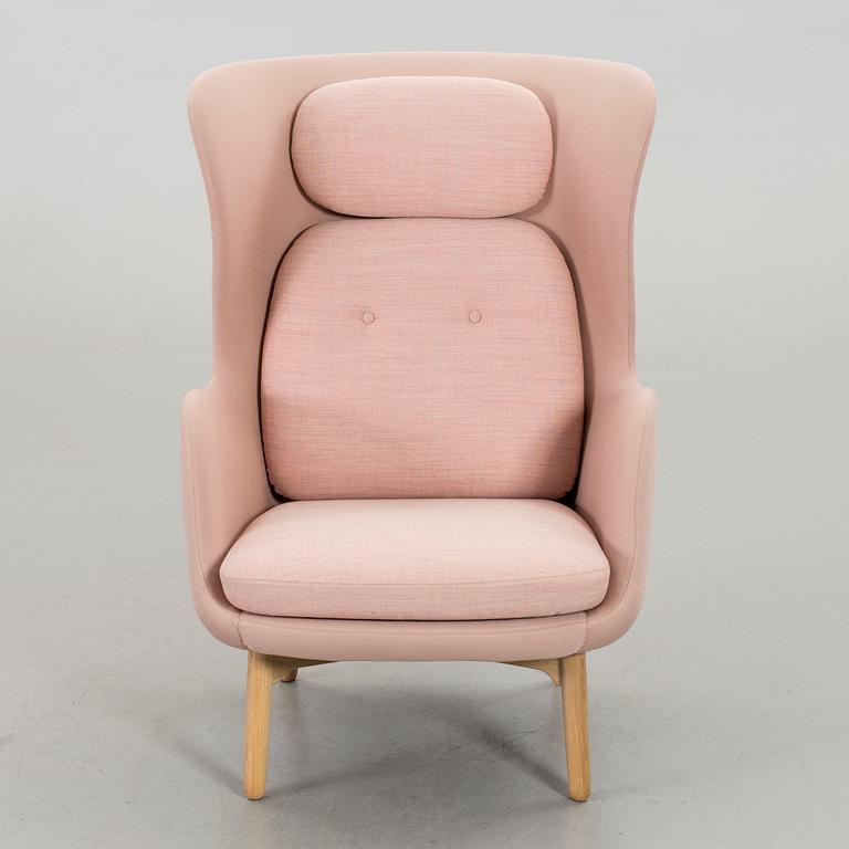 A JAIME HAYON FRITZ HANSEN RO CHAIR.