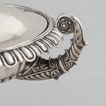 A Swedish silver sugarbowl, marks of Adolf Zethelius, Stockholm 1834.