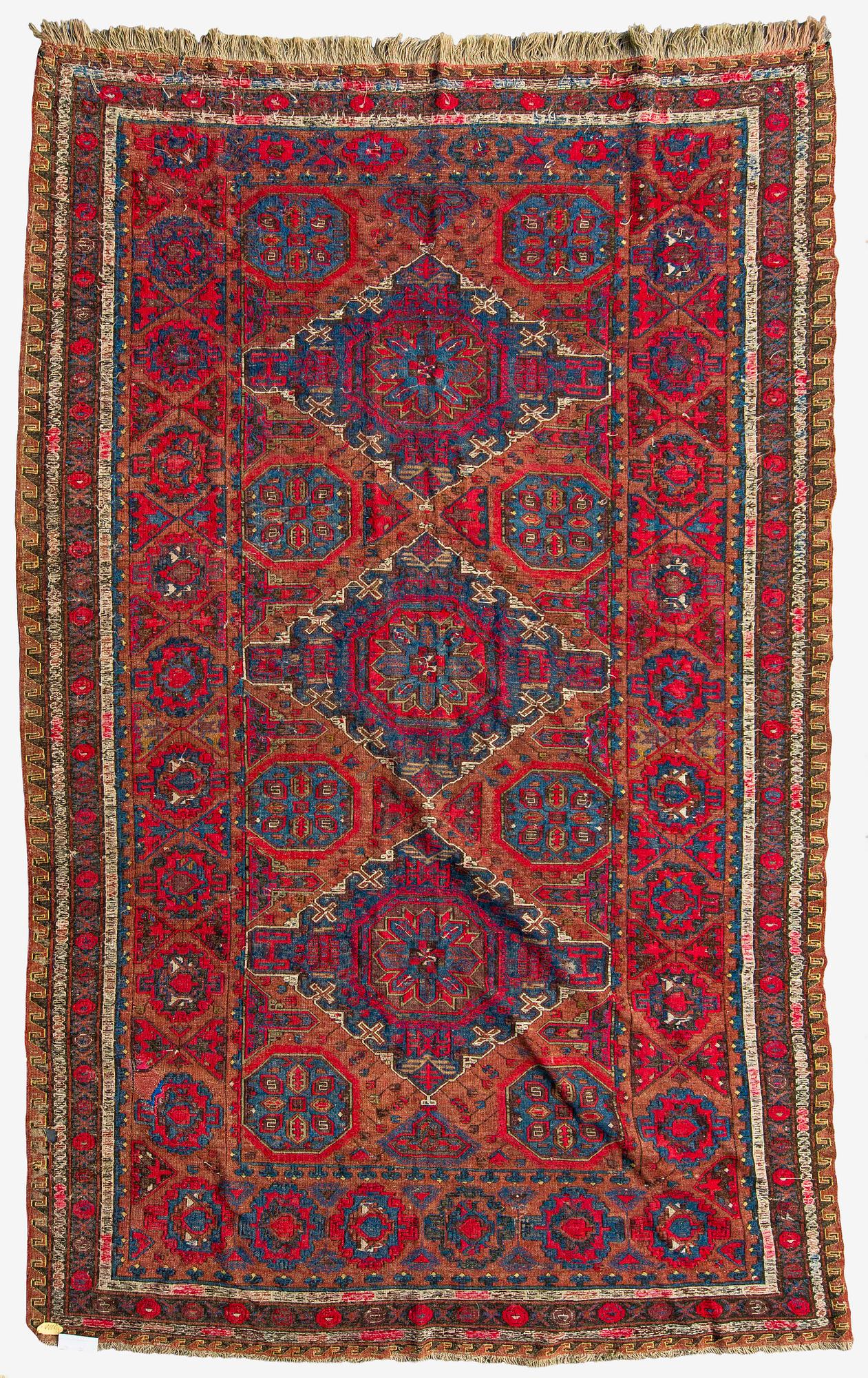An Antique East Caucasian Soumak carpet ca. 348 x 211 cm.