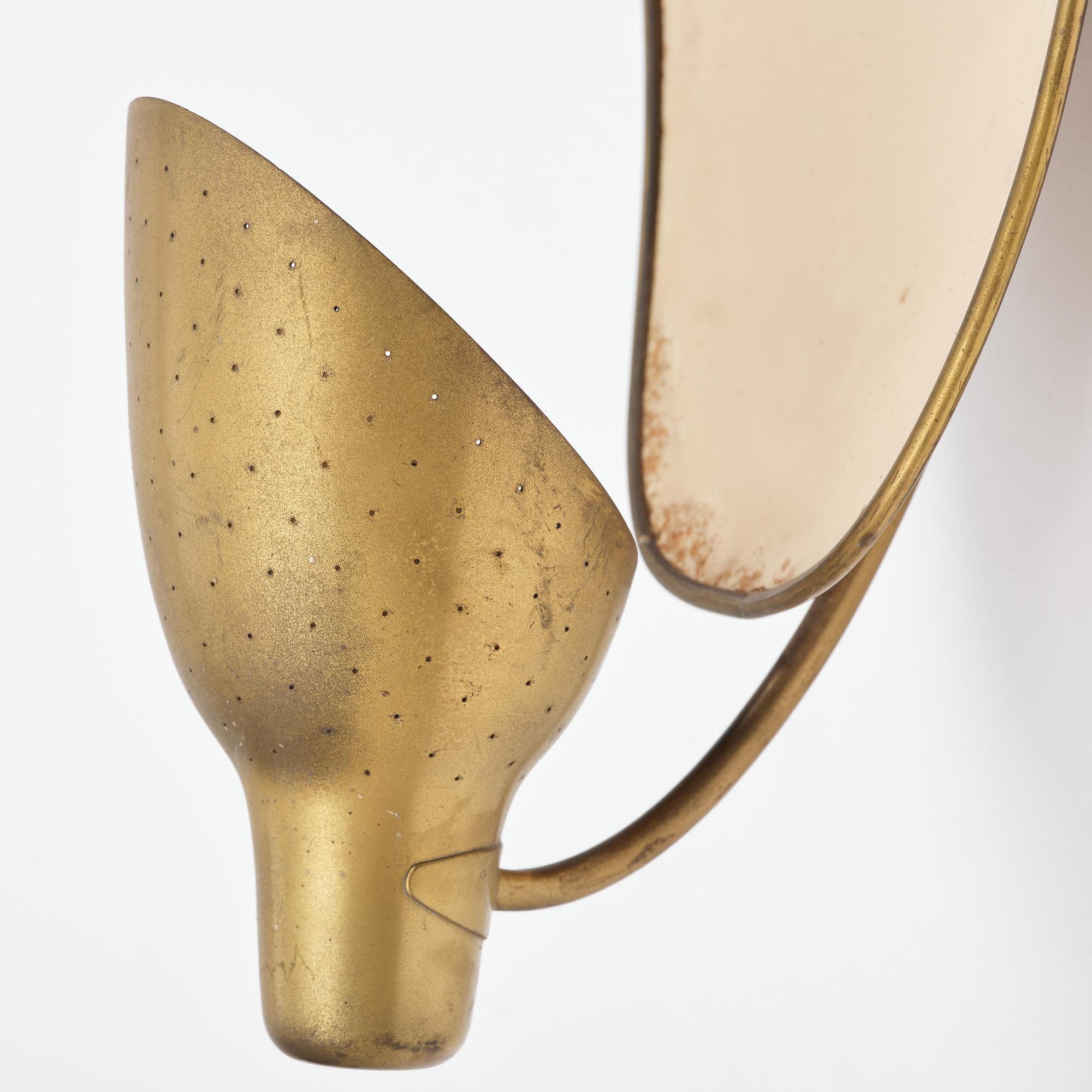 Carl-Axel Acking, a wall lamp model "5017", Bröderna Malmströms Metallvarufabrik, Malmö, 1940s.