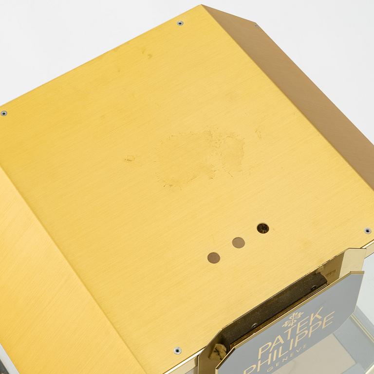 Patek Philippe, display case, 69 x 39 x 30 cm.