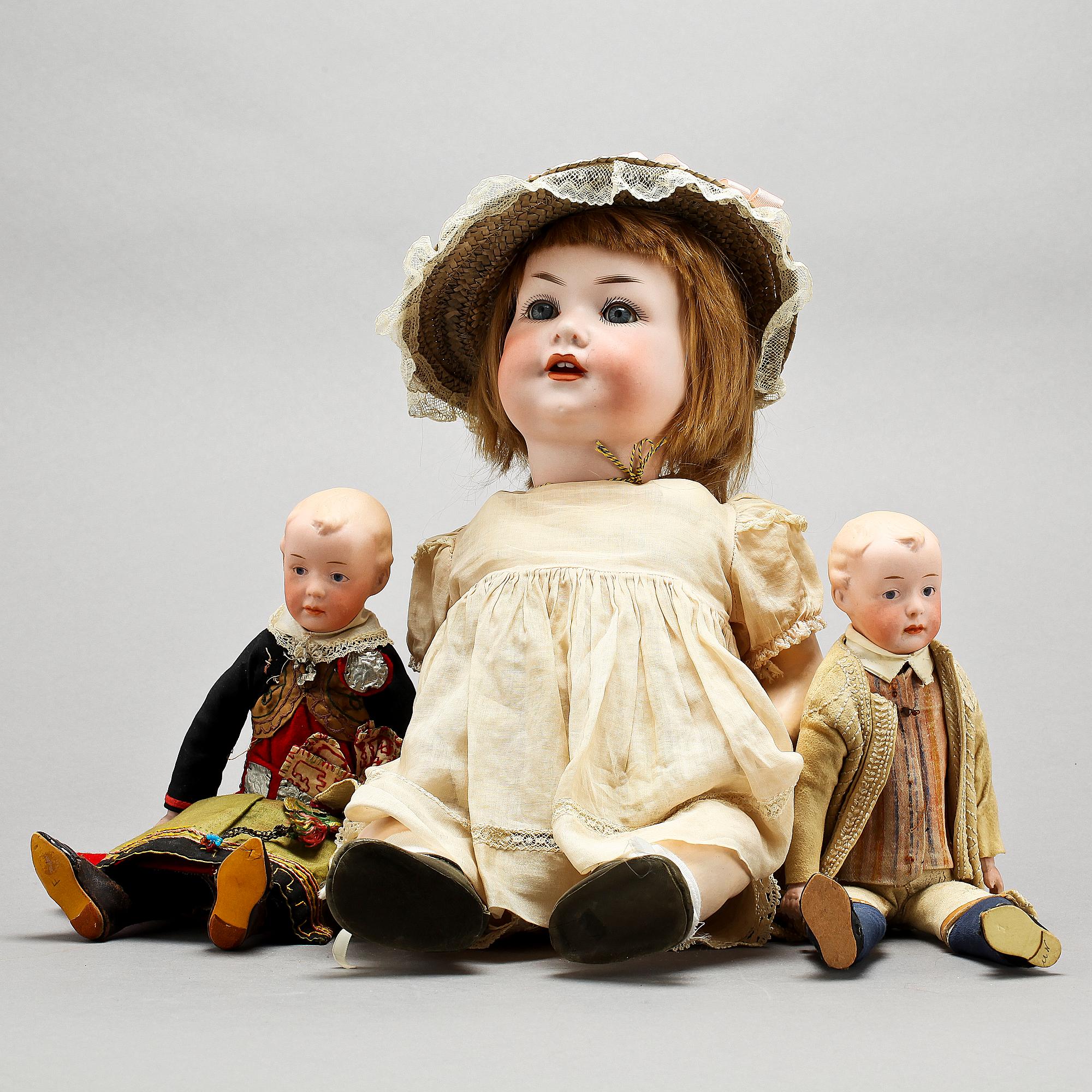 BISKVIDOCKOR, 3 st, 1900-talets första del.