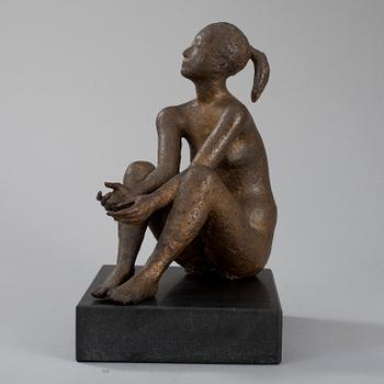 HEIKKI NIEMINEN, brons + stenbas, signerad och daterad 1959.