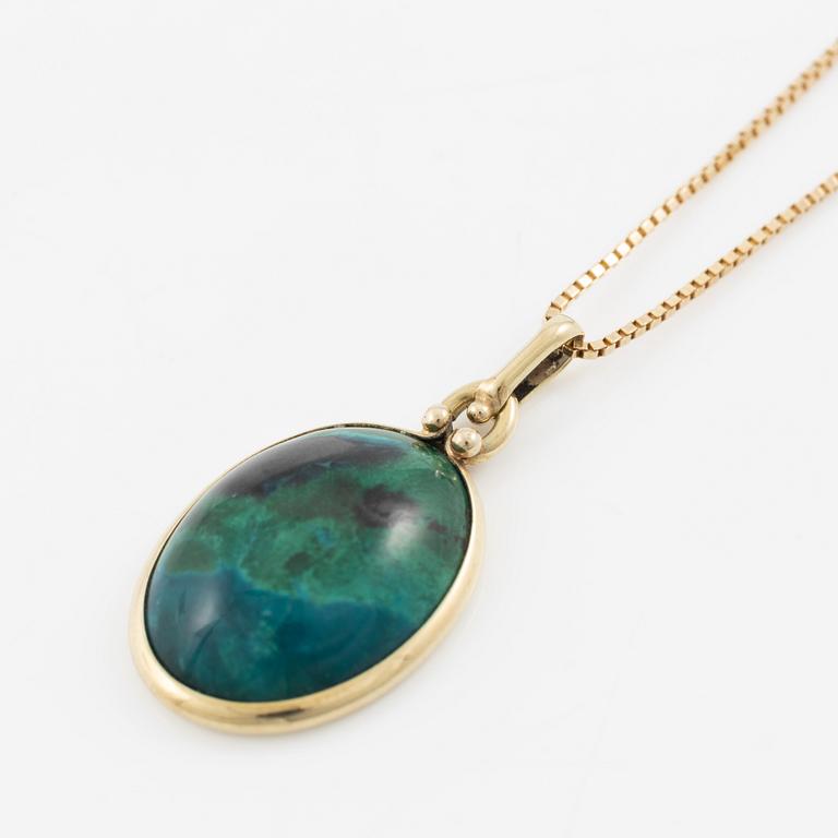 Pendant with chain, 14K gold with probably Eilat stone.