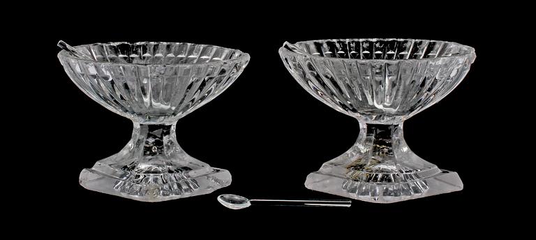SALTKAR, ett par, glas, 1800-tal.
