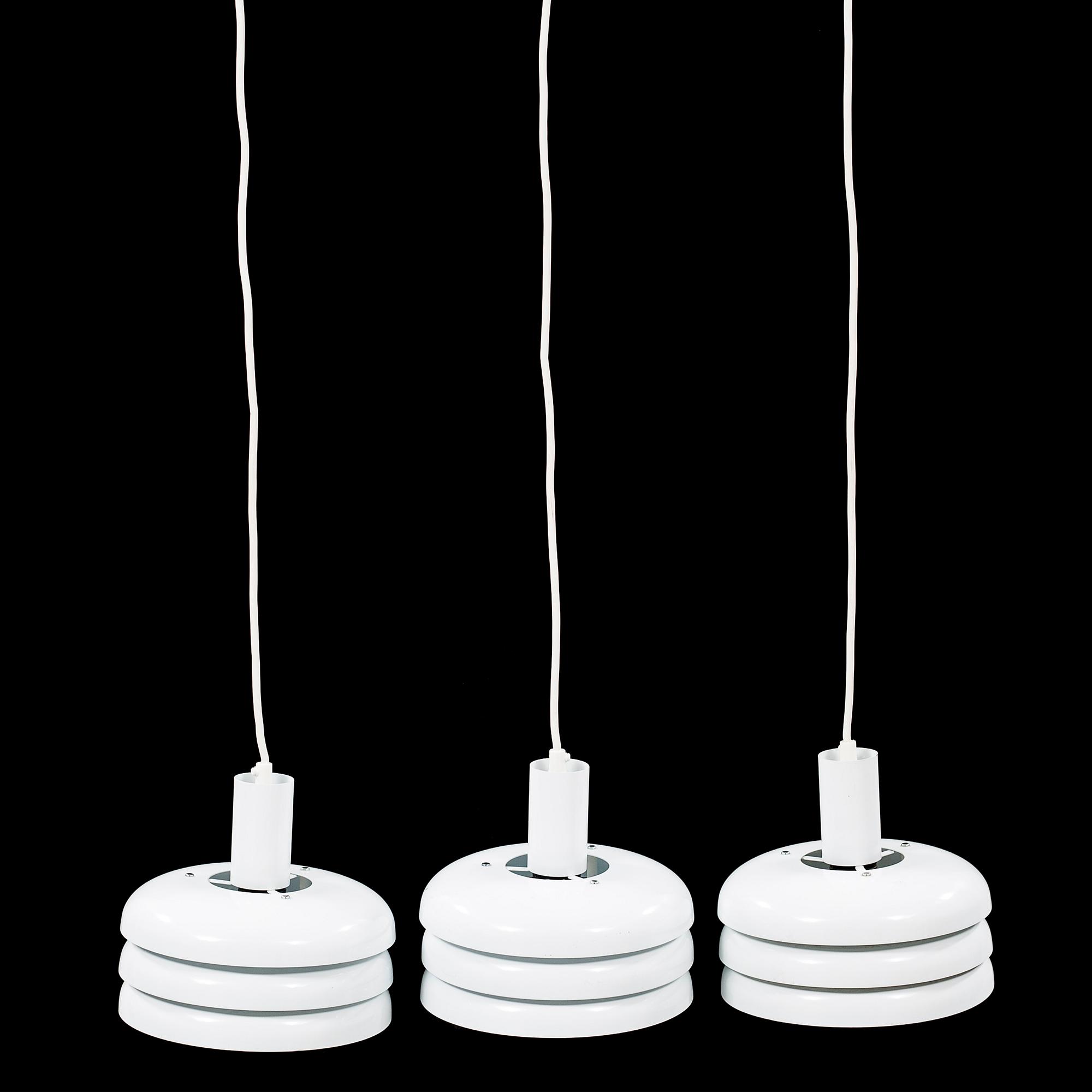 Thee "T-724/Lamingo" lamps, Markaryd.