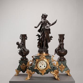BORSDGARNITYR, 3 delar, sekelskiftet 1800/1900.