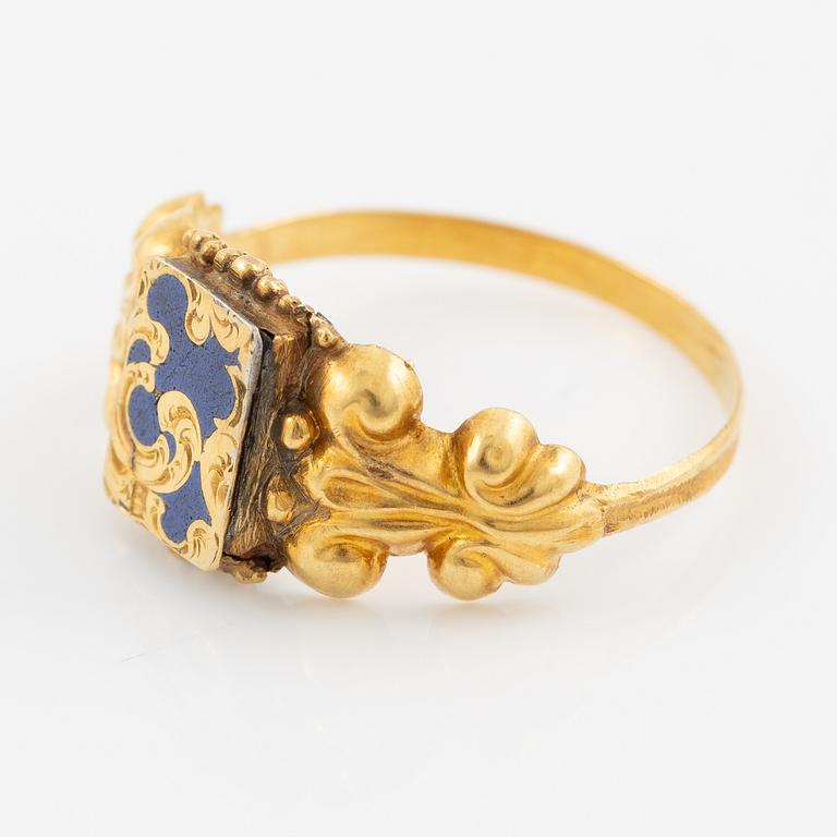 Ringar, 2 st, 18K guld med emalj.