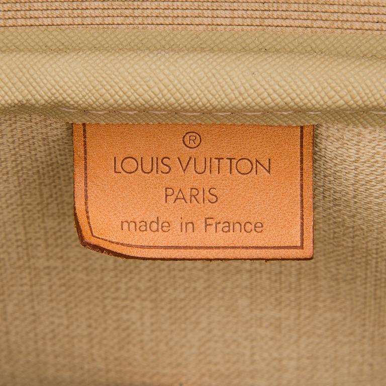 Louis Vuitton, A Monogram 'Deauville' Bag.