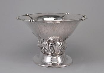 A BOWL, silver. K. Anderson Stockholm 1924. Weight 1064 g.