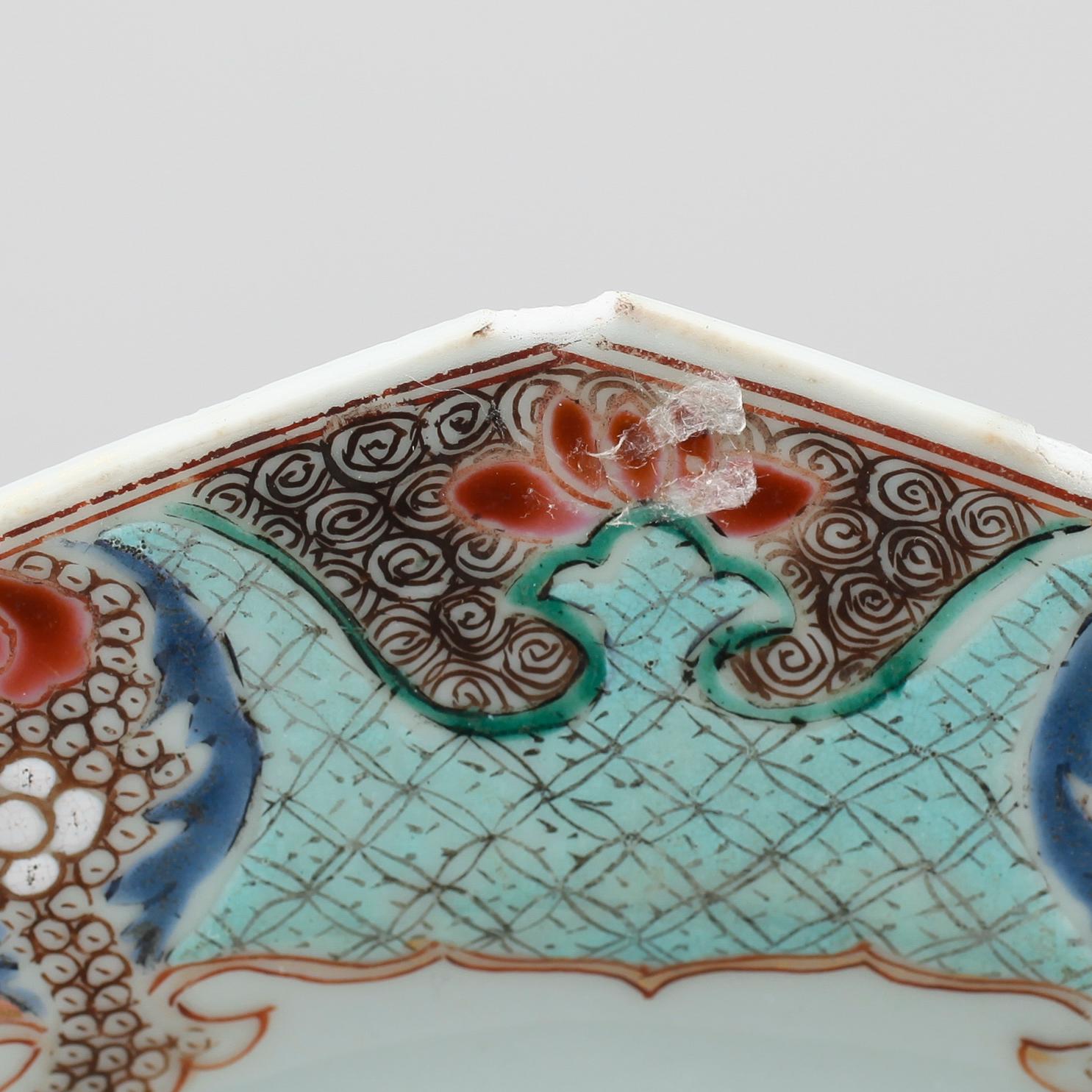 TALLRIKAR, 1 par, porslin, Kina, Qianlong 1736-1795.