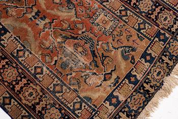 A Senneh Vahgir rug, ca 145 x 85 cm.