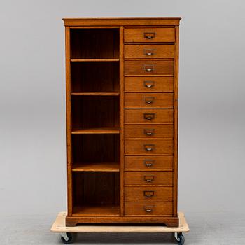 An early 20th century oak cabinet.