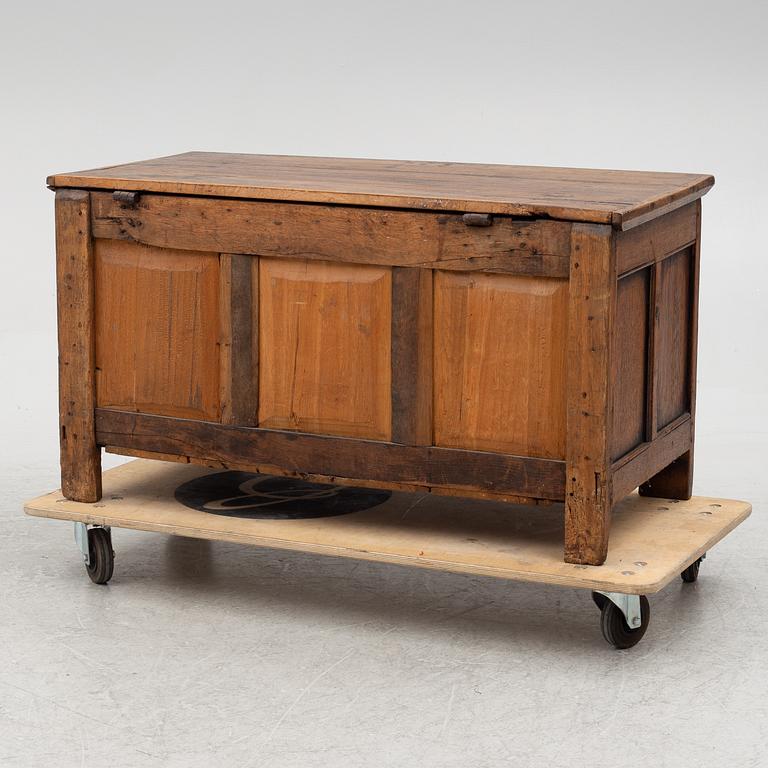 A Baroque chest, 18th century.