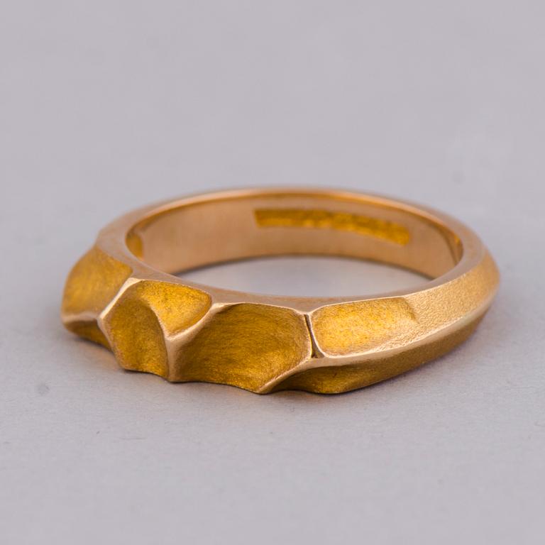 A RING, 14K gold. Lapponia 2002.