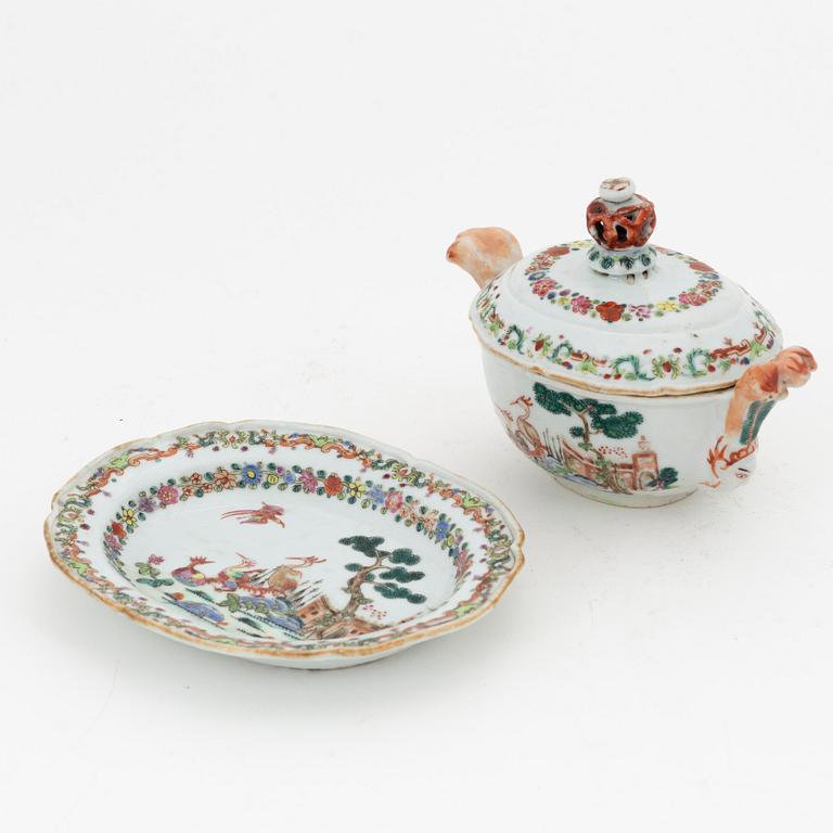 A famille rose tureen with cover and stand, Qing dynasty, Qianlong (1736-95).