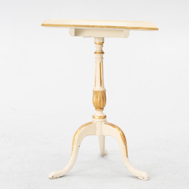 Pillar table, 19th century.