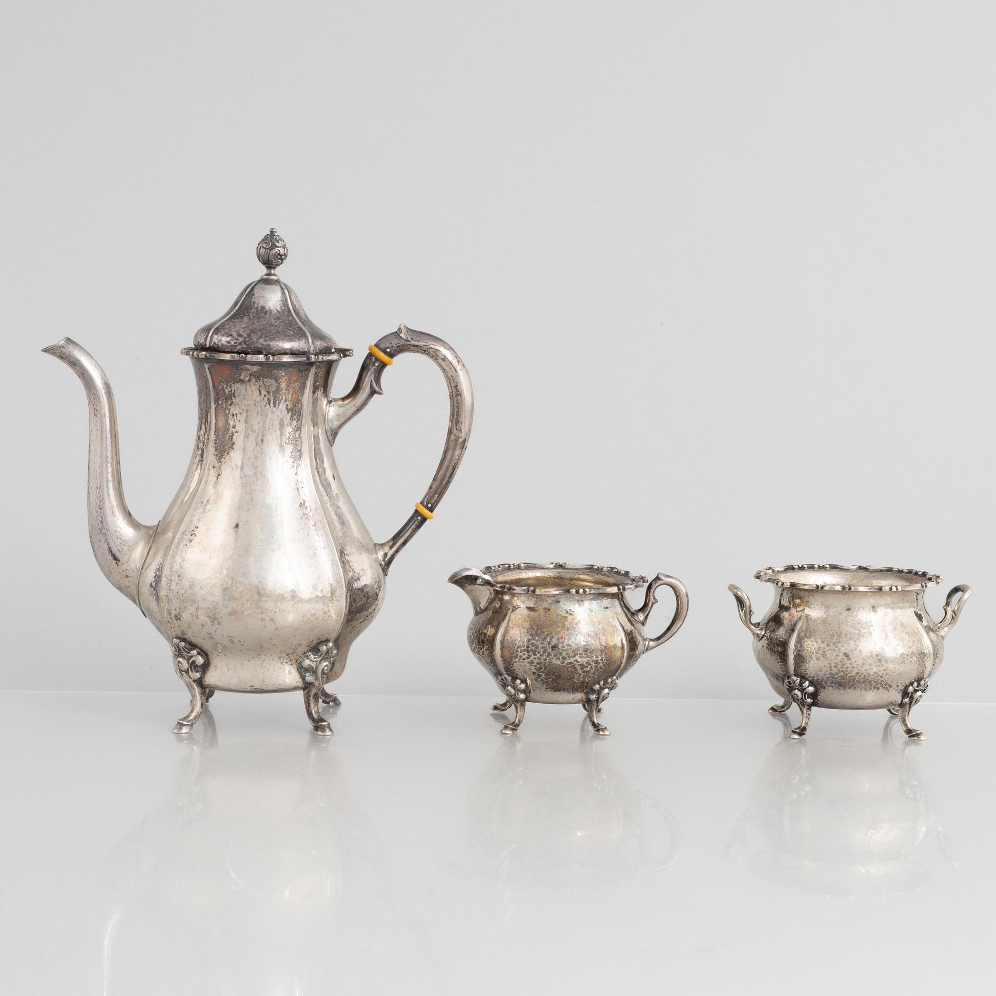 K Anderson, kaffeservis, 3 delar, silver, Stockholm 1936. Nysilverbricka samma modell medföljer.