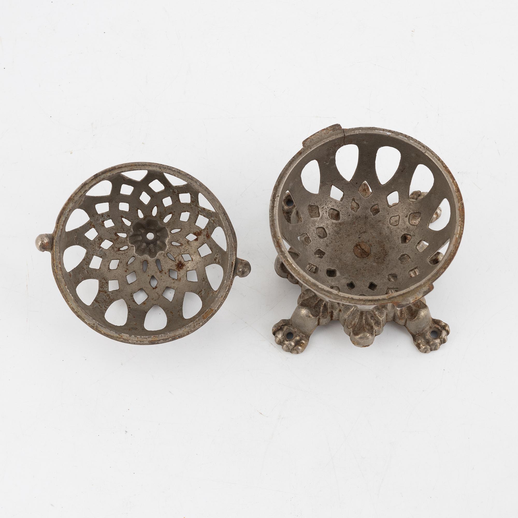 Snörhållare, Eskilstuna, omkring år 1900.