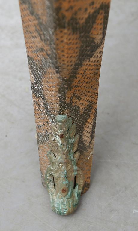 BYRÅ, rokokostil, 1900-talets andra hälft.