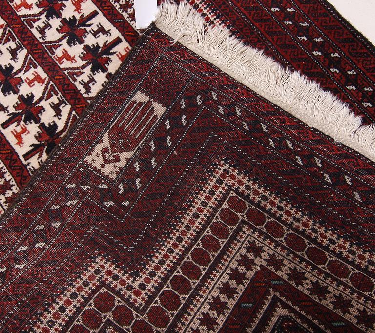 MATTA, orientalisk. 185 x 98.